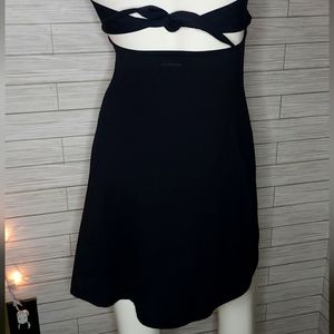 The little black Patagonia dress you need🖤